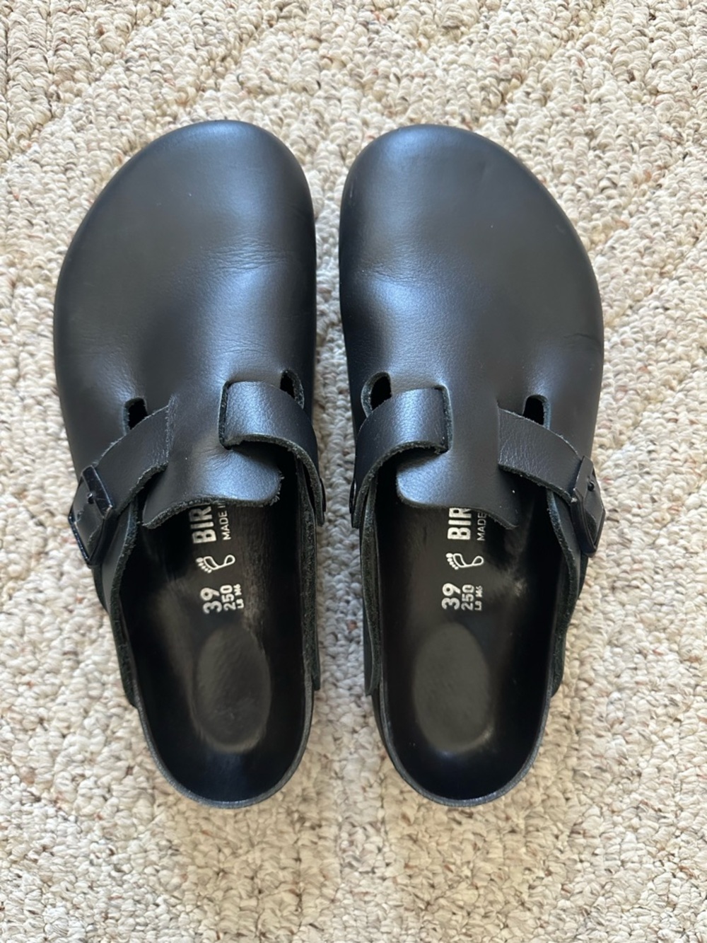 Birkenstock Boston Exquisite Black Leather Clog